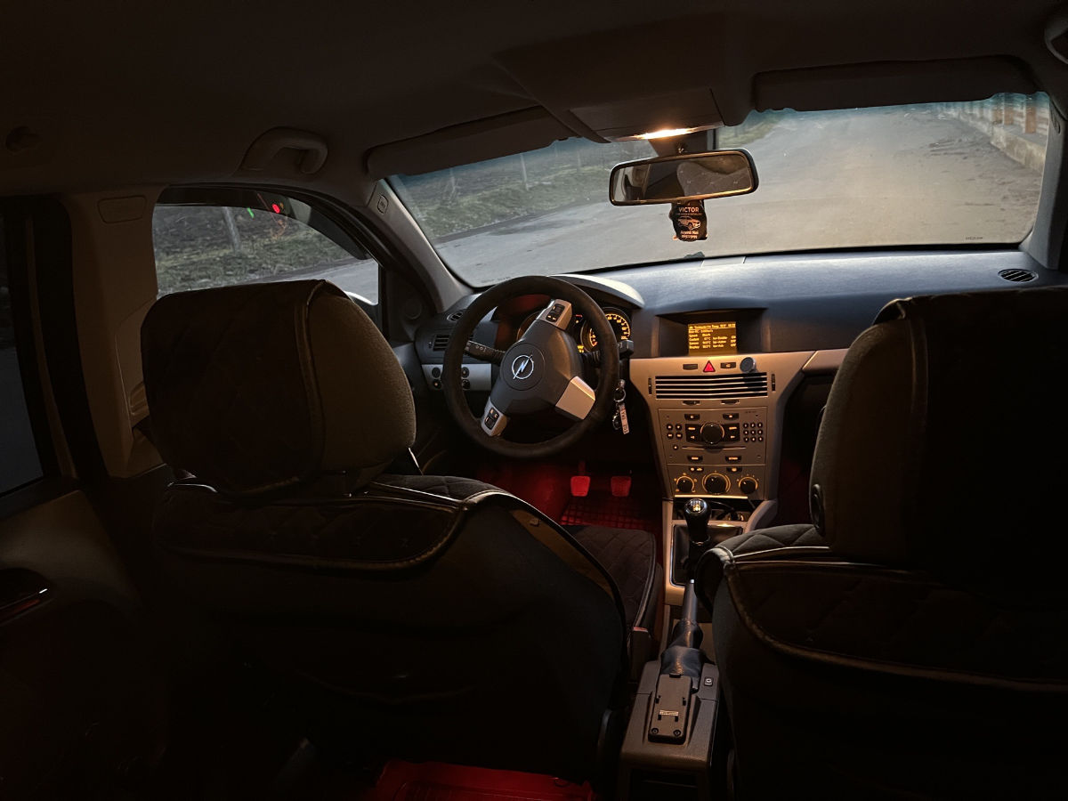 Opel Astra 2007