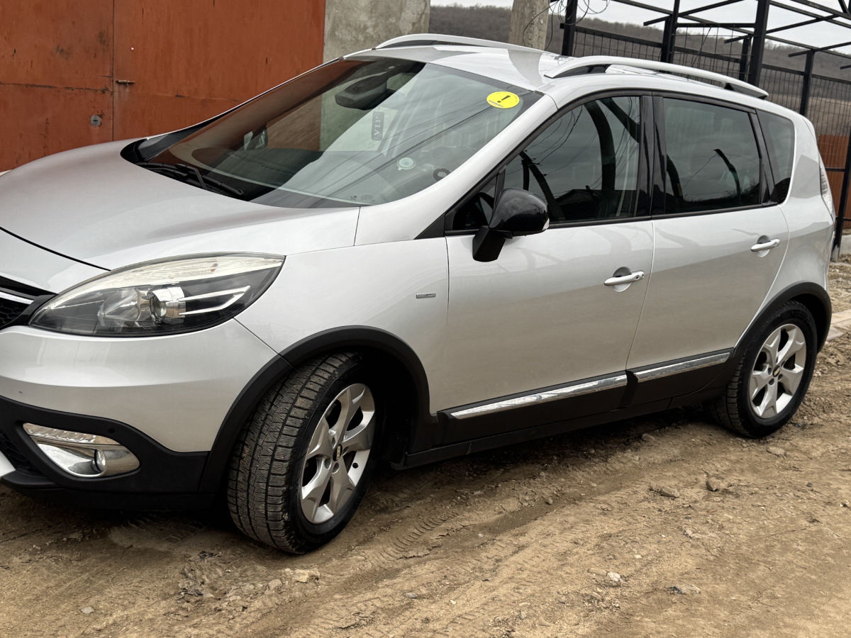 Renault Scenic 2013