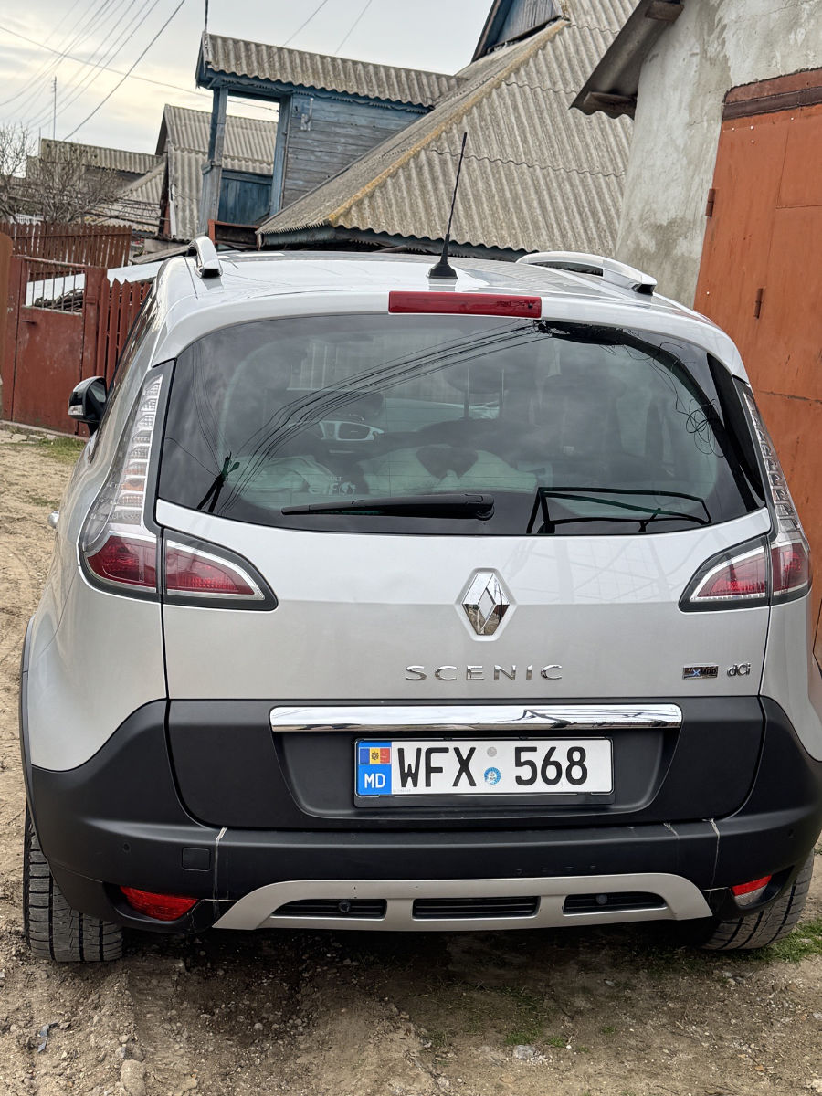 Renault Scenic 2013