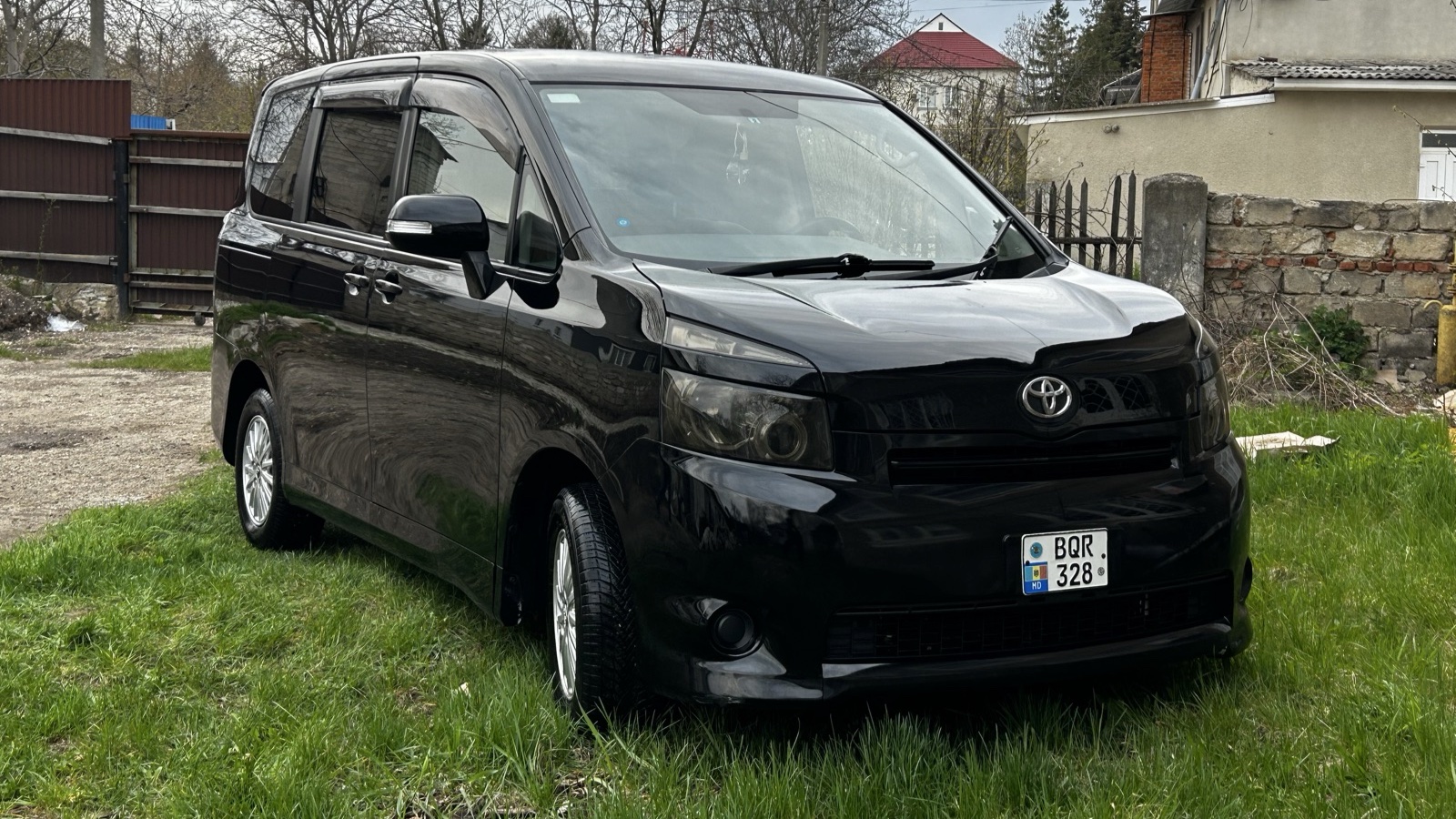 Toyota Voxy 2008