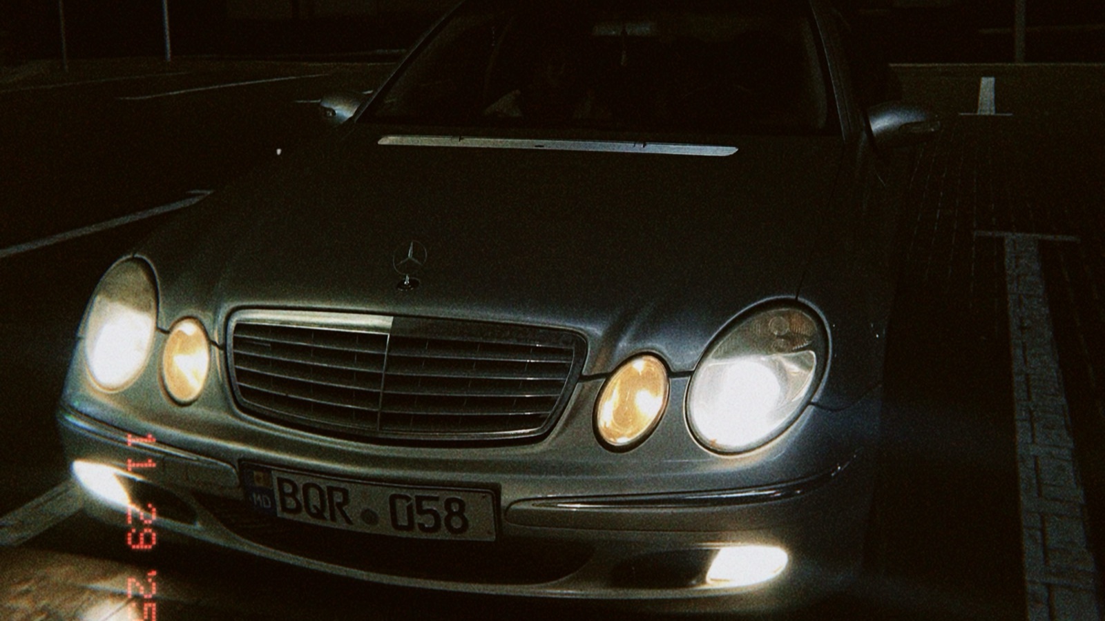 Mercedes W211 2002
