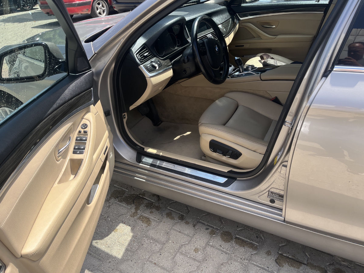 BMW 5 Series 2015