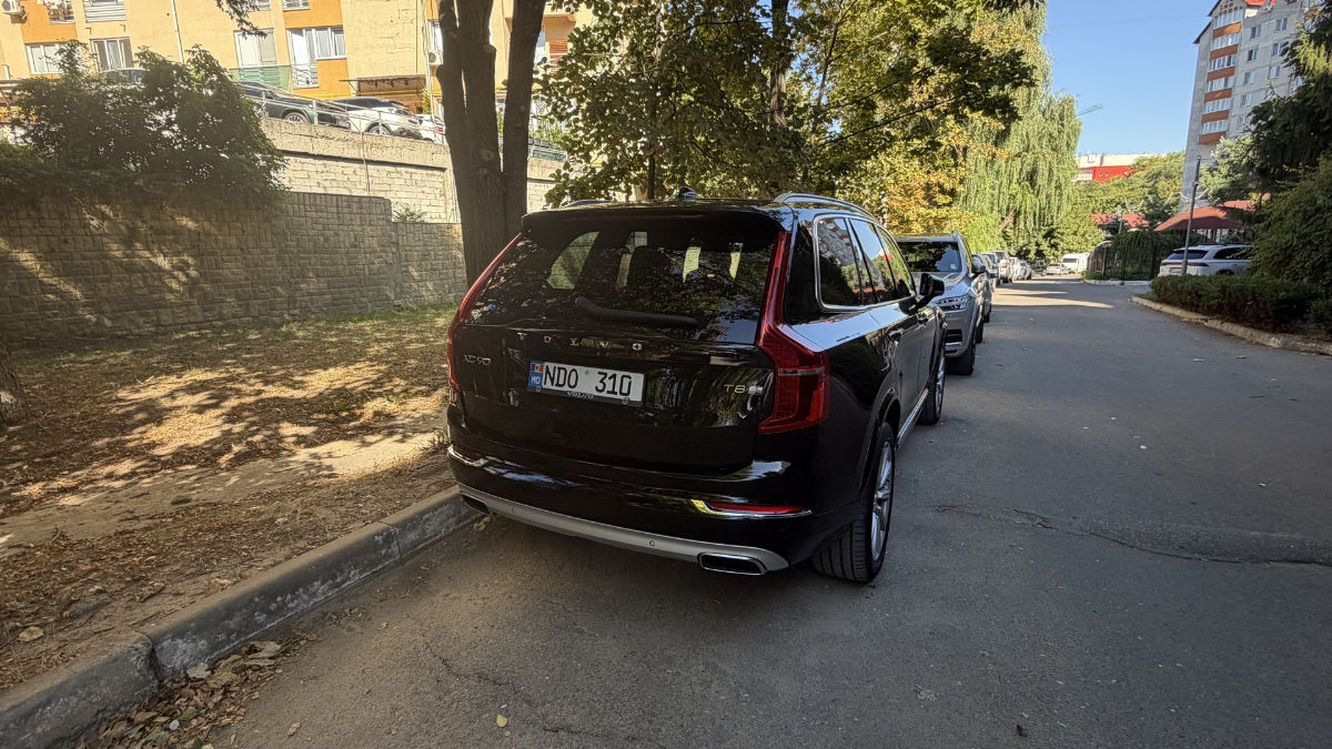 Volvo XC90 2019