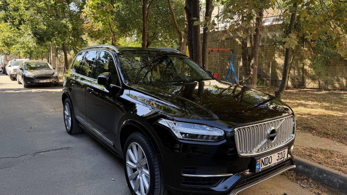 Volvo XC90 2019