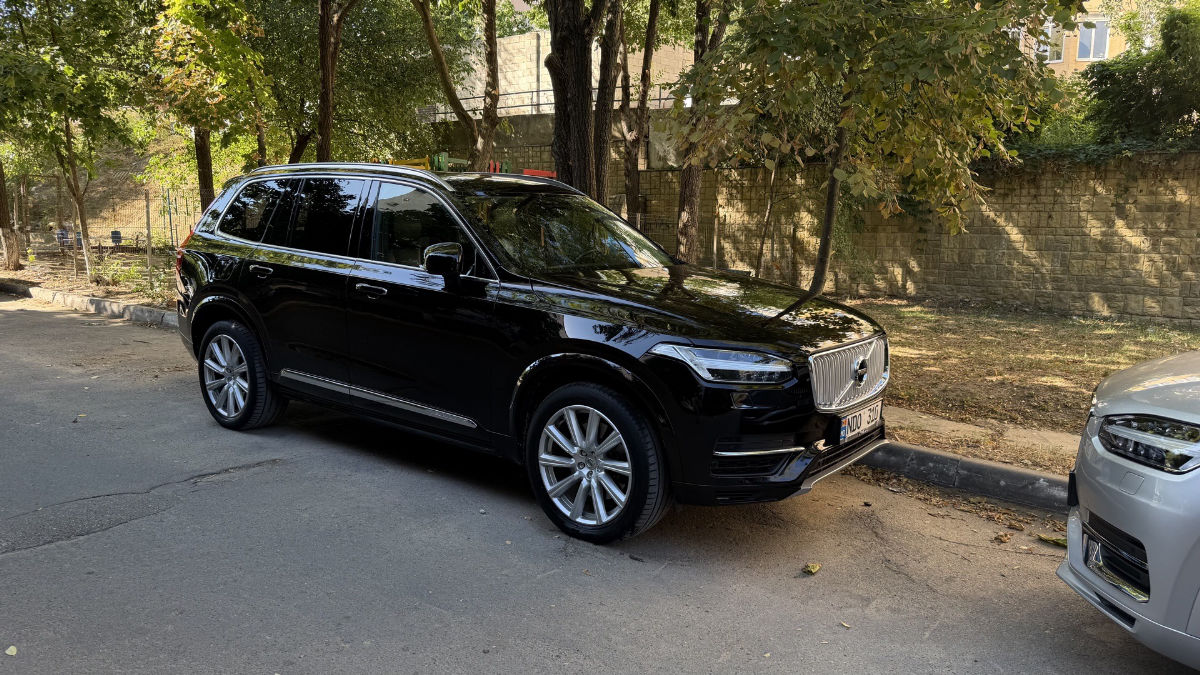 Volvo XC90 2019