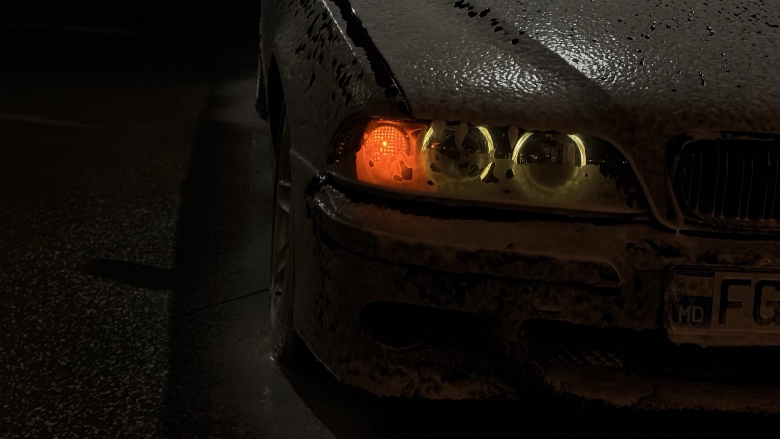 BMW 5 Series 2000