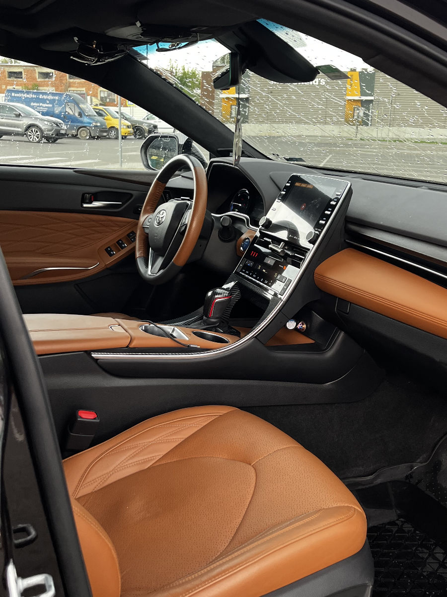 Toyota Avalon 2021