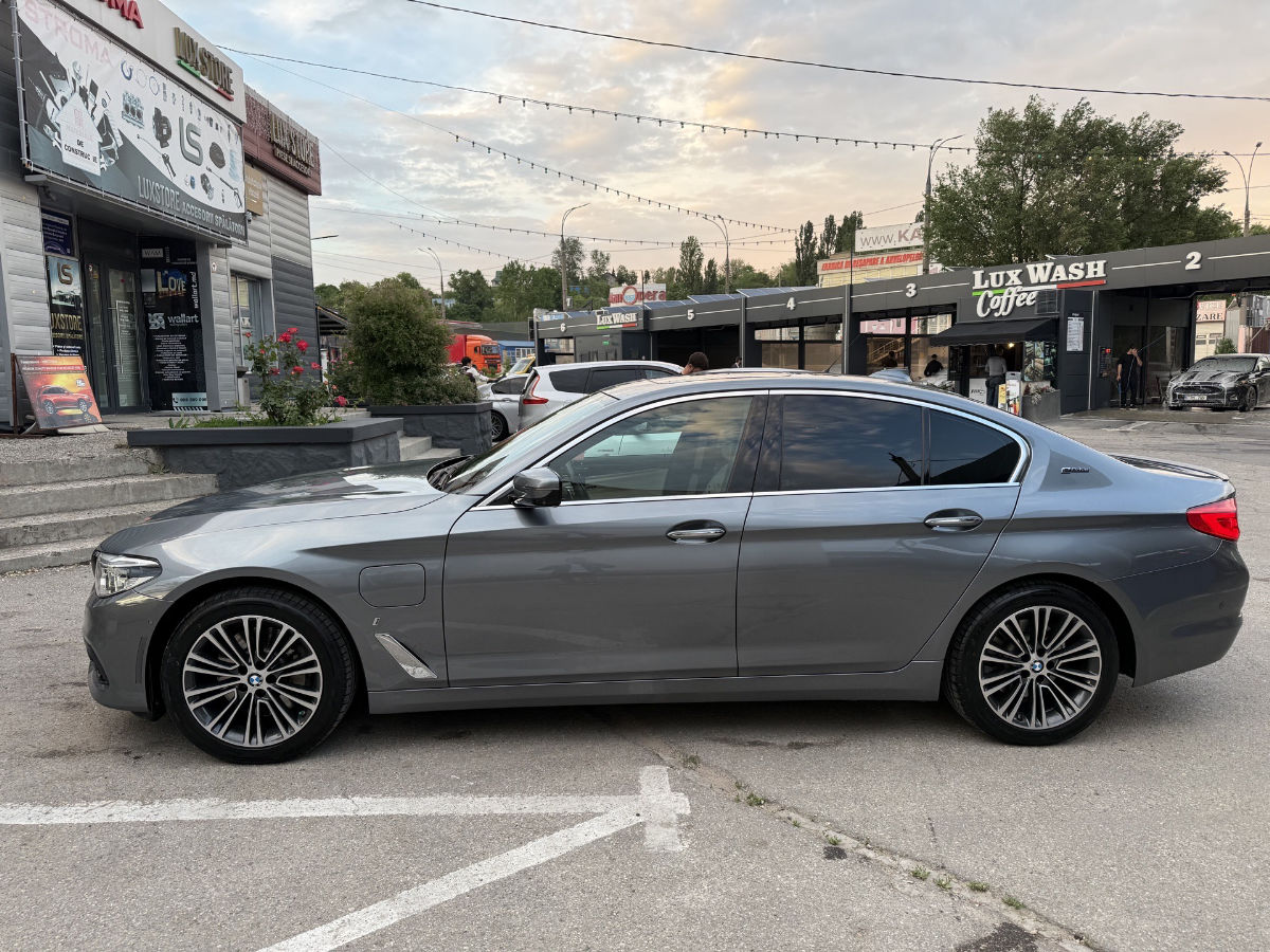 BMW 5 Series 2018