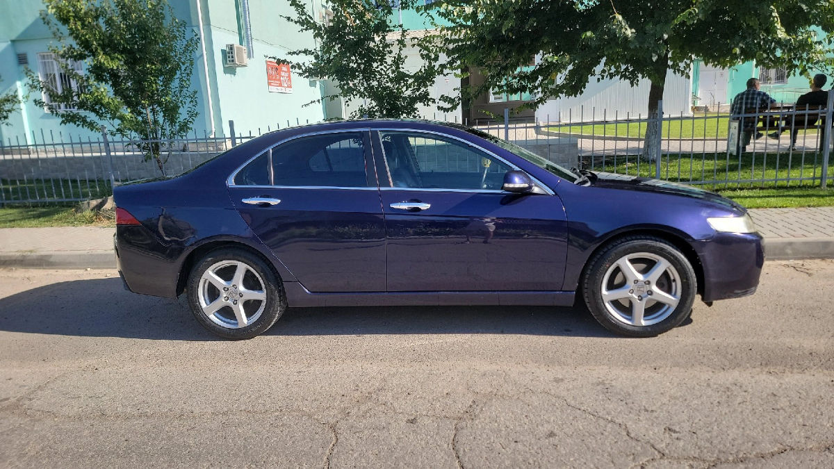 Honda Accord 2004