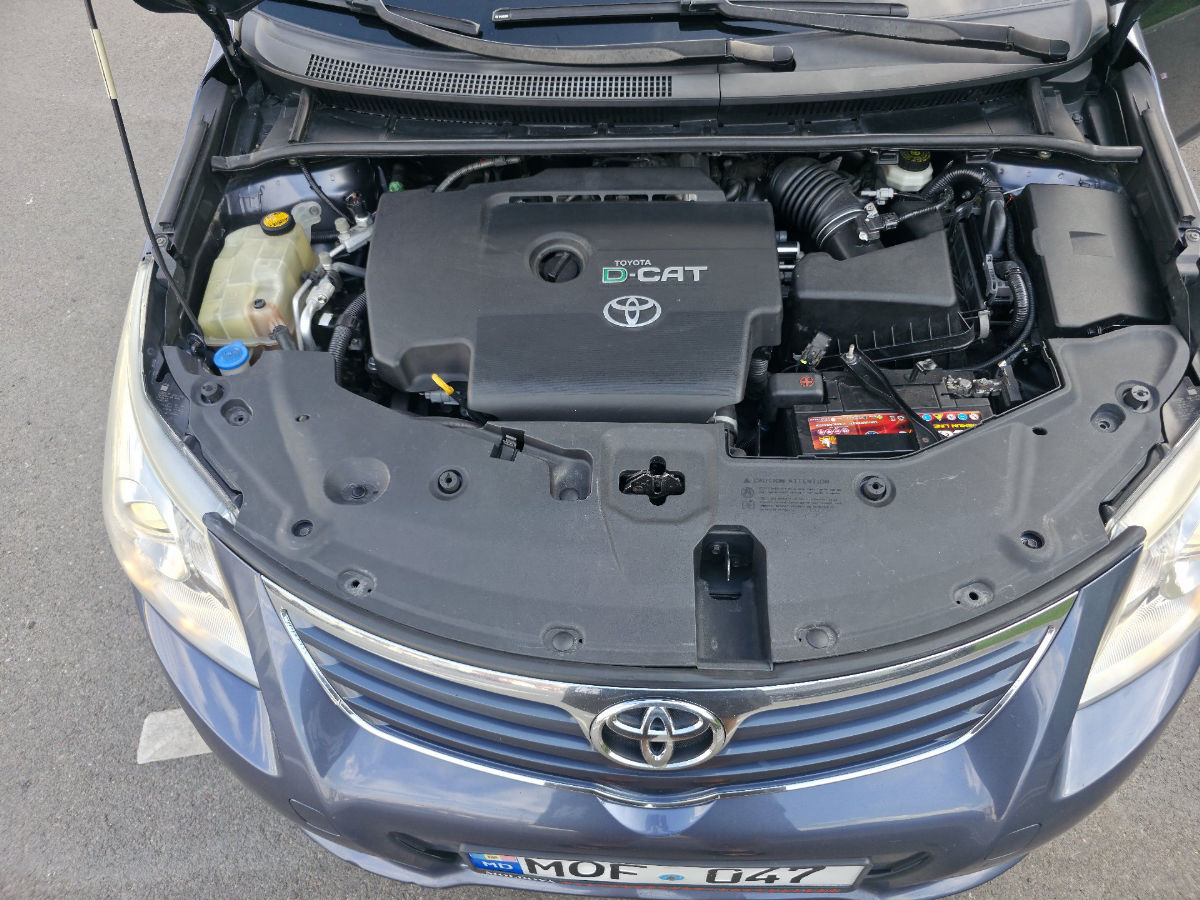 Toyota Avensis 2010