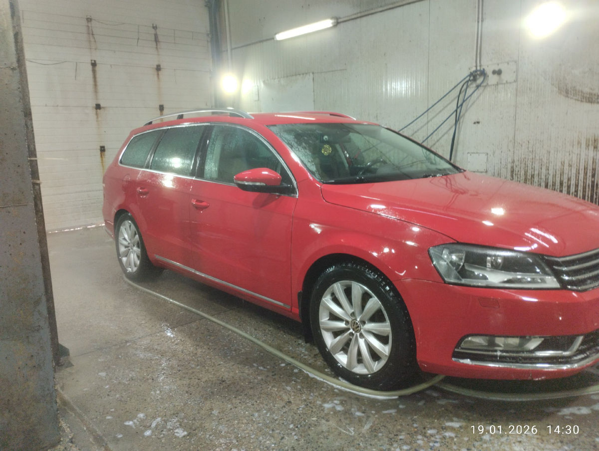 Volkswagen Passat 2011