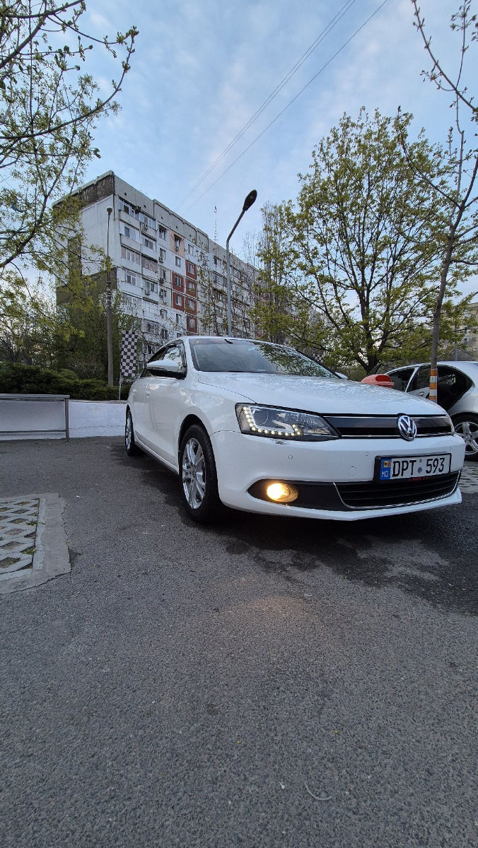 Volkswagen Jetta 2013