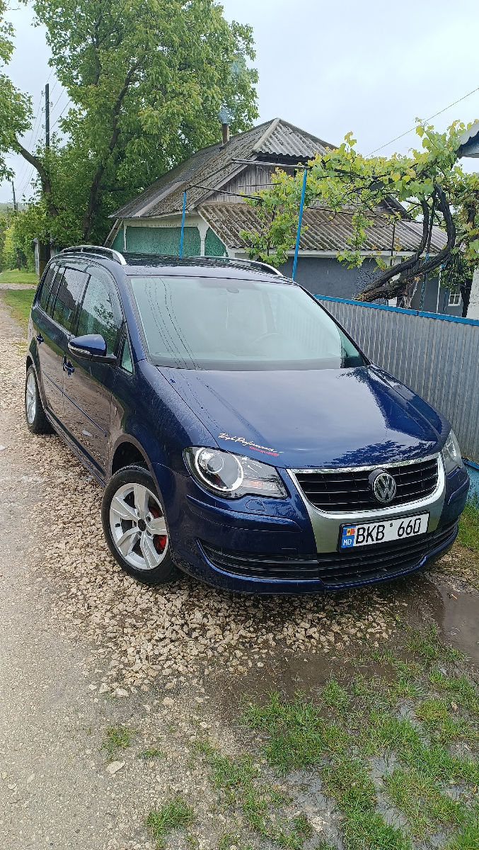 Volkswagen Touran 2010