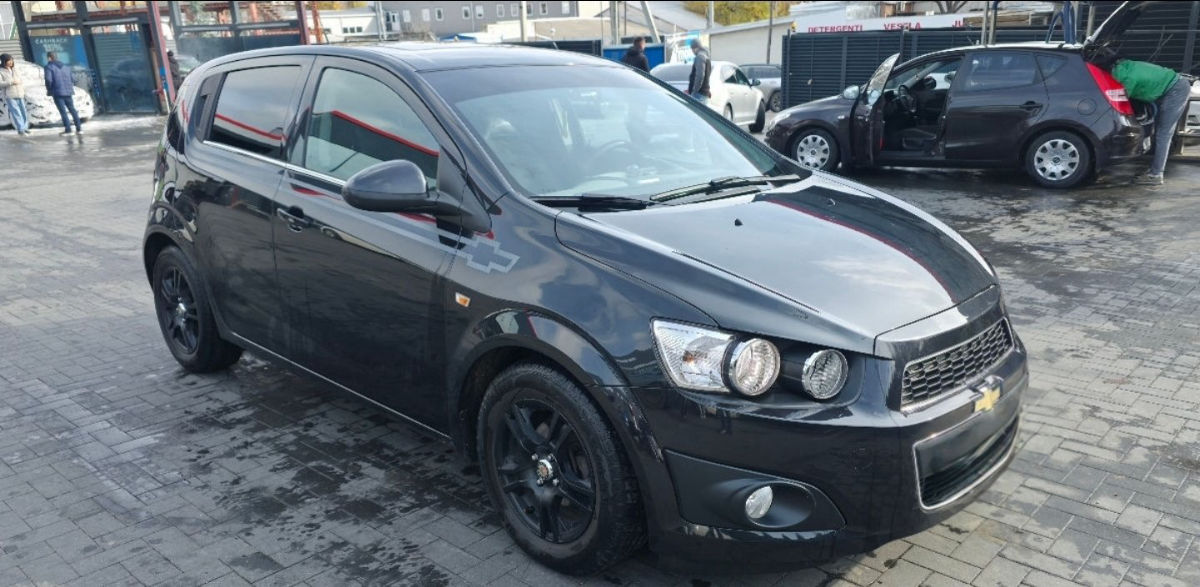 Chevrolet Aveo 2012