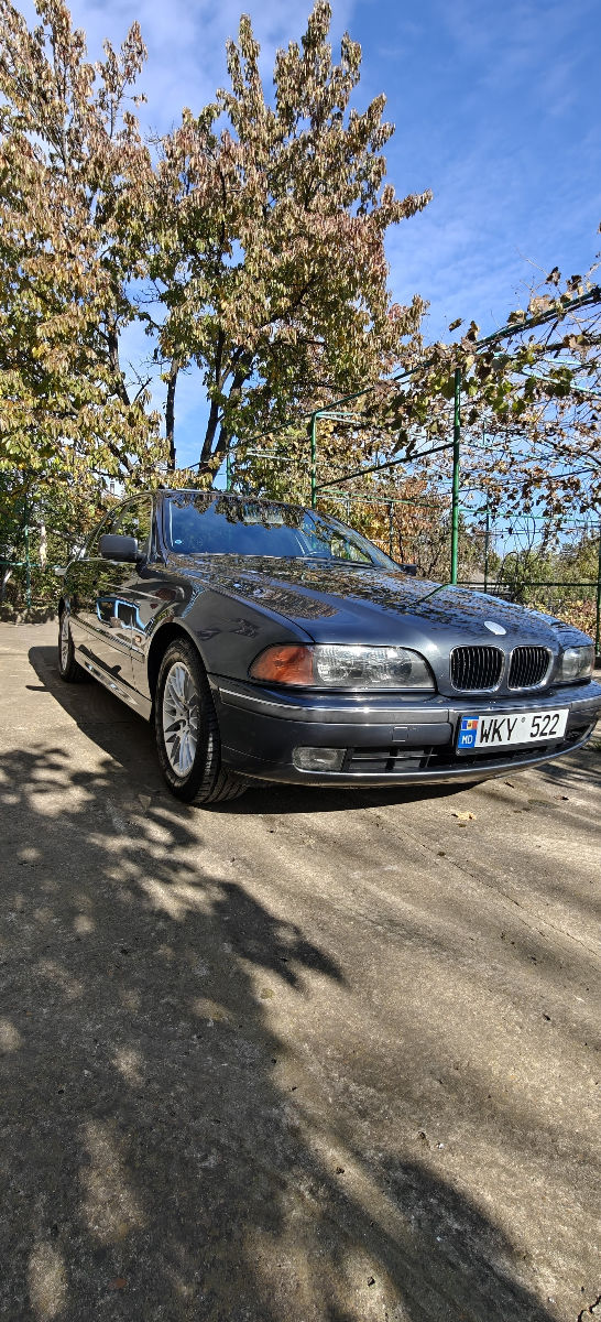 BMW 5 Series 1999