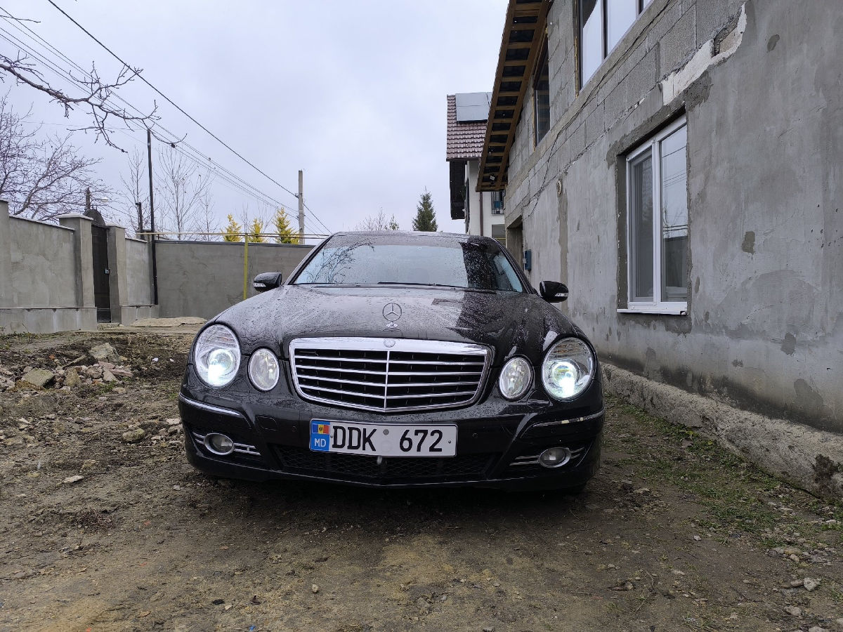 Mercedes E-Class 2006