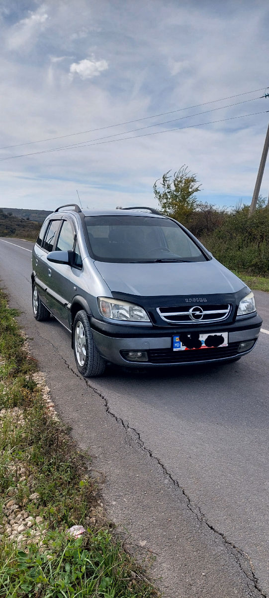 Opel Zafira 2003