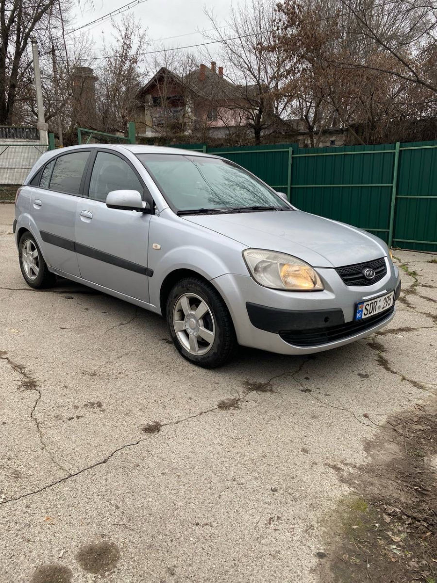 Kia Rio 2005