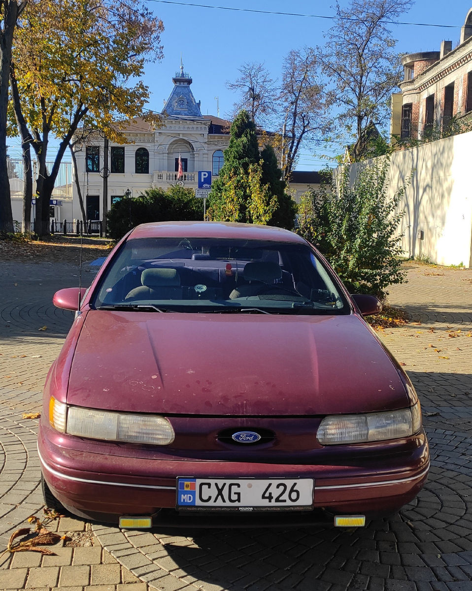 Ford Taurus 1993