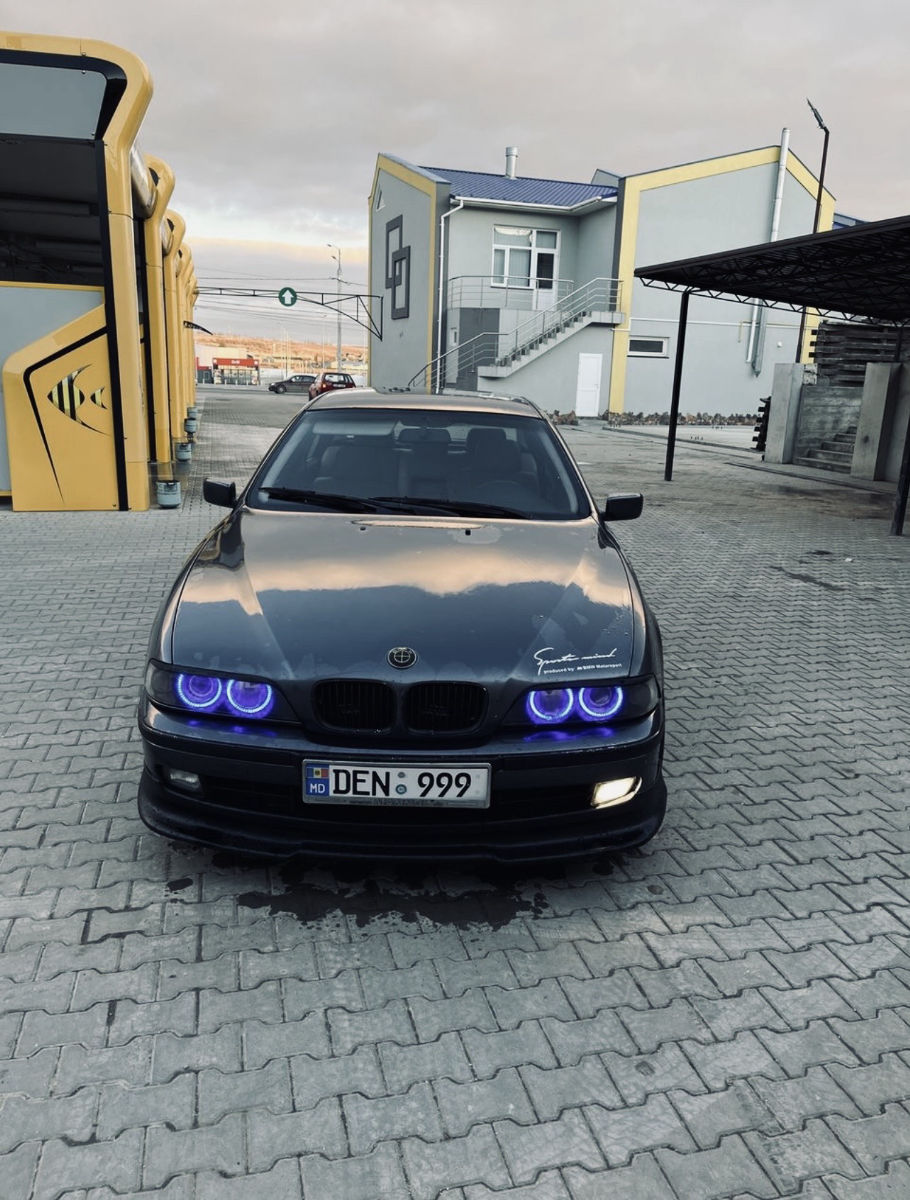 BMW 5 Series 1998