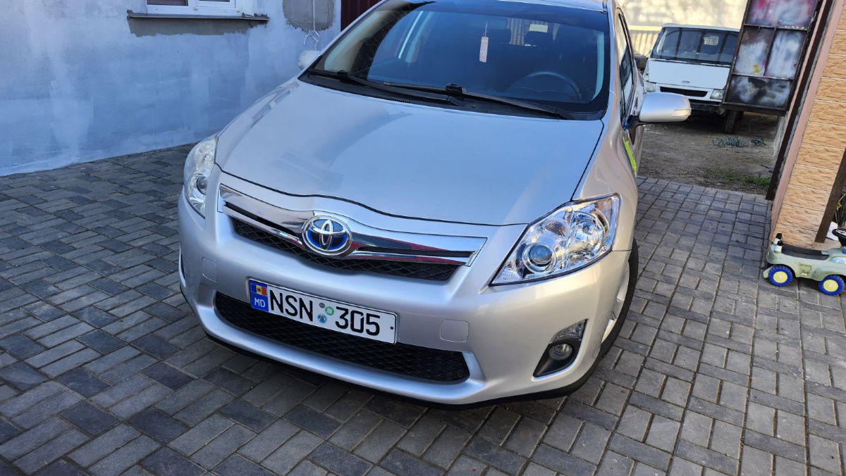 Toyota Auris 2011