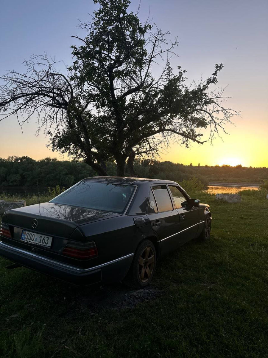Mercedes W124 1992