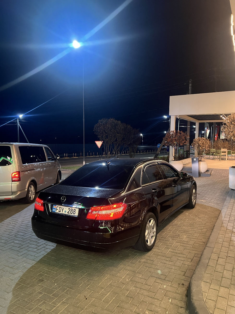 Mercedes E-Class 2010