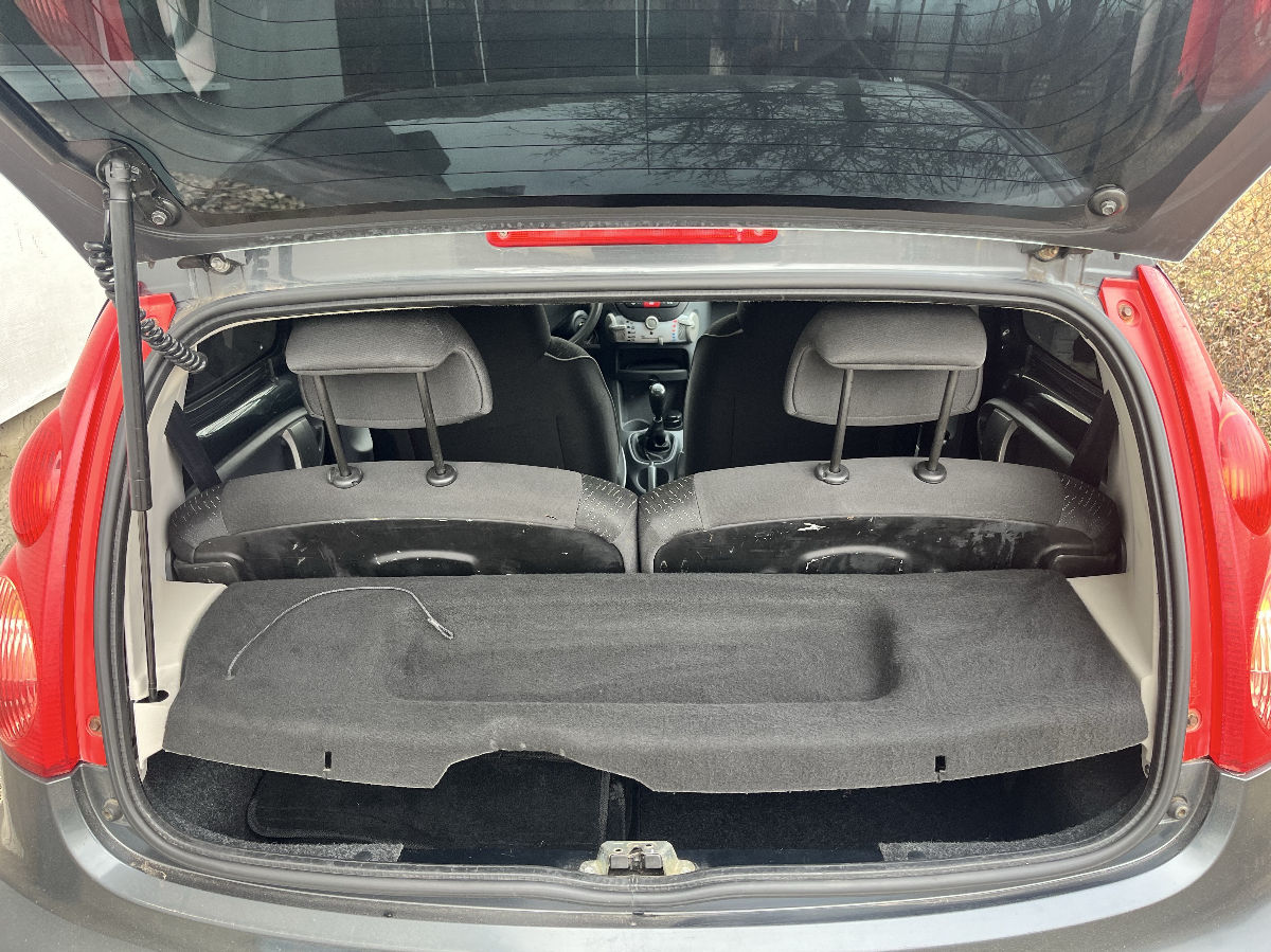 Peugeot 107 2011