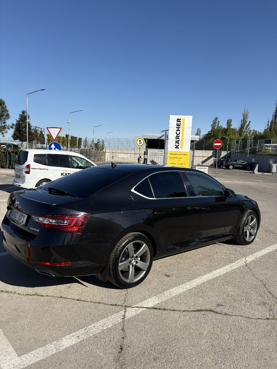 Skoda Superb 2016