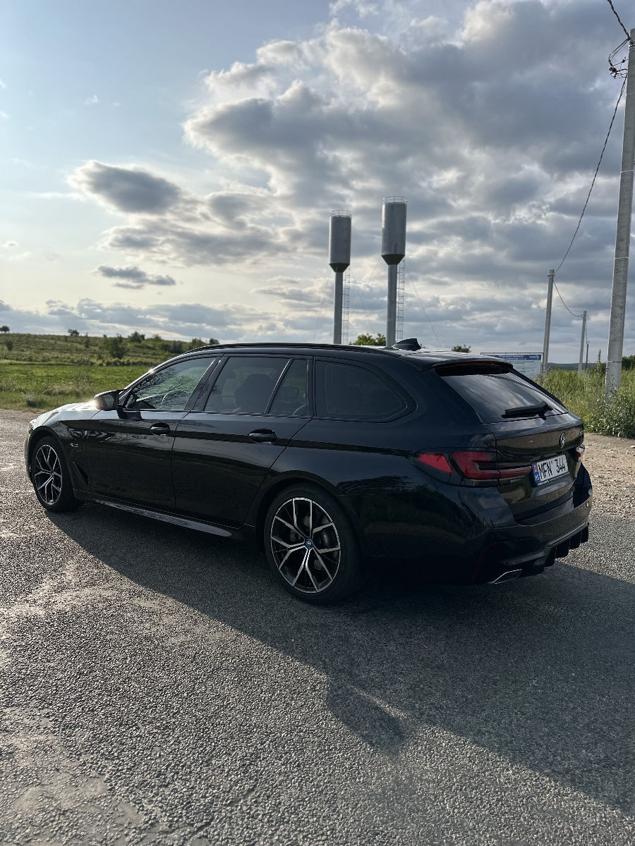 BMW 5 Series 2021
