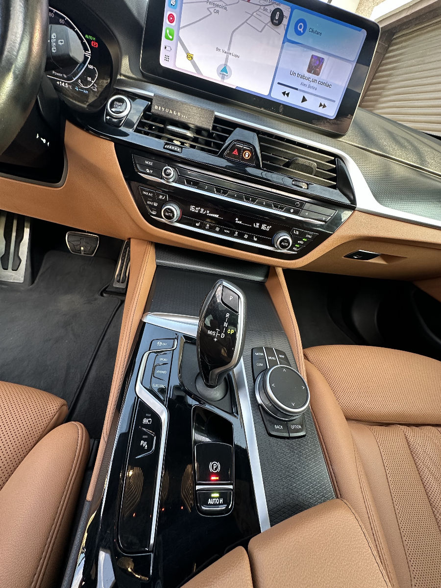 BMW 5 Series 2021