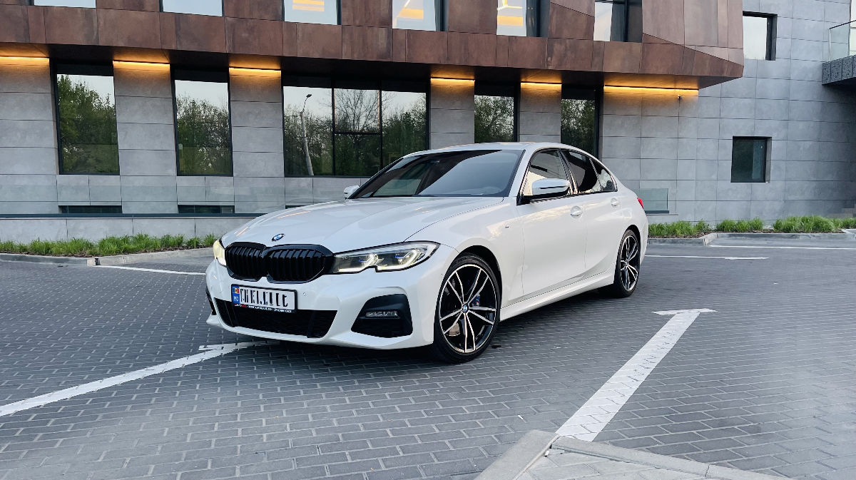 BMW 3 Series 2021