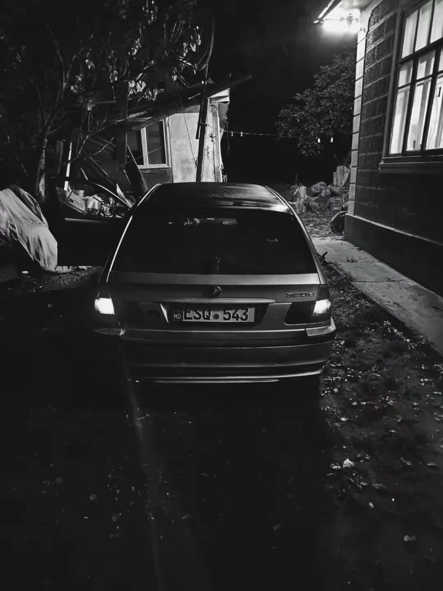 BMW 3 Series 2003