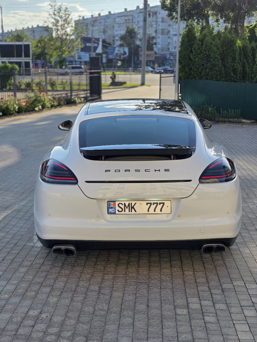 Porsche Panamera 2010
