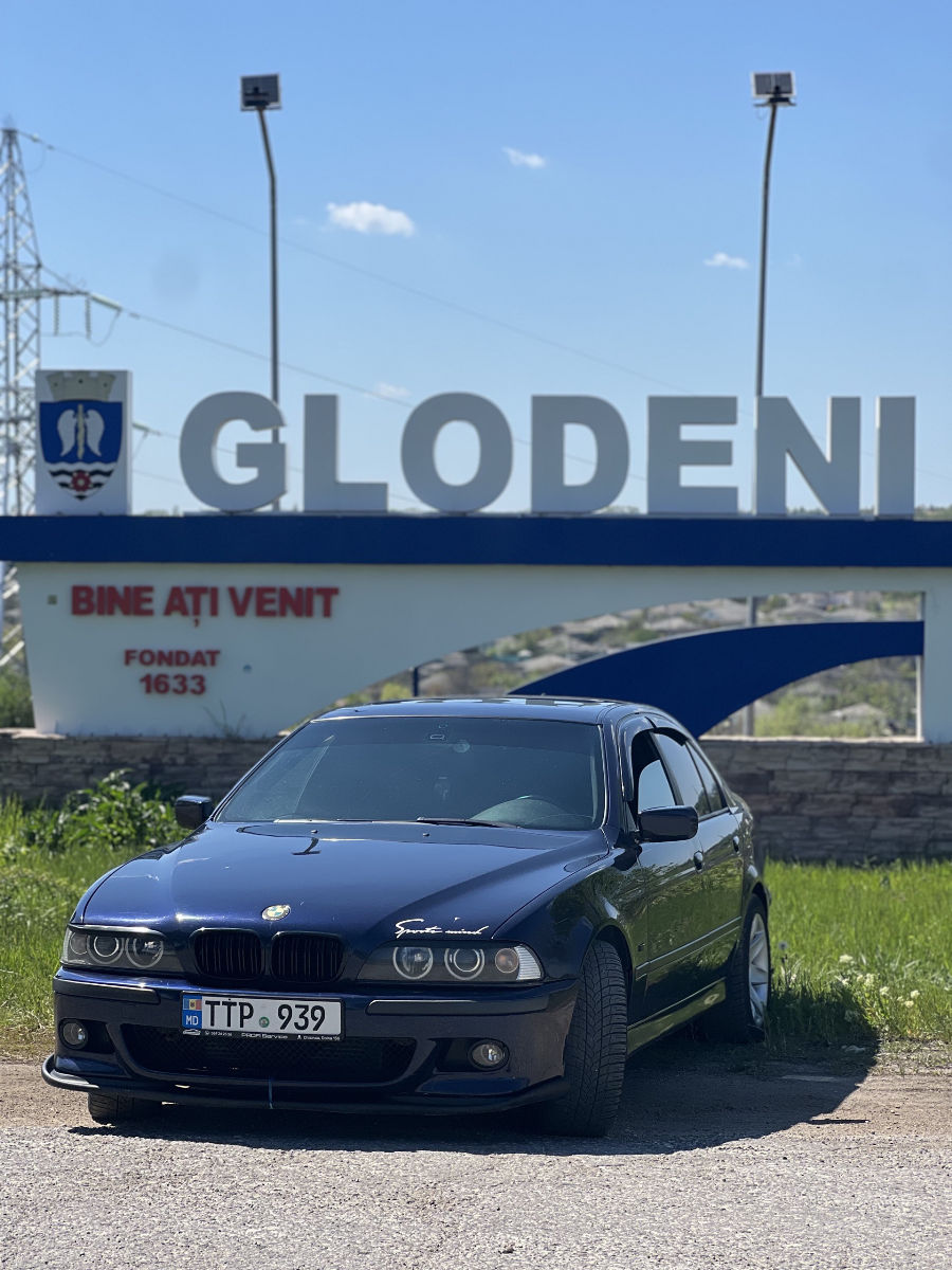 BMW 5 Series 2000
