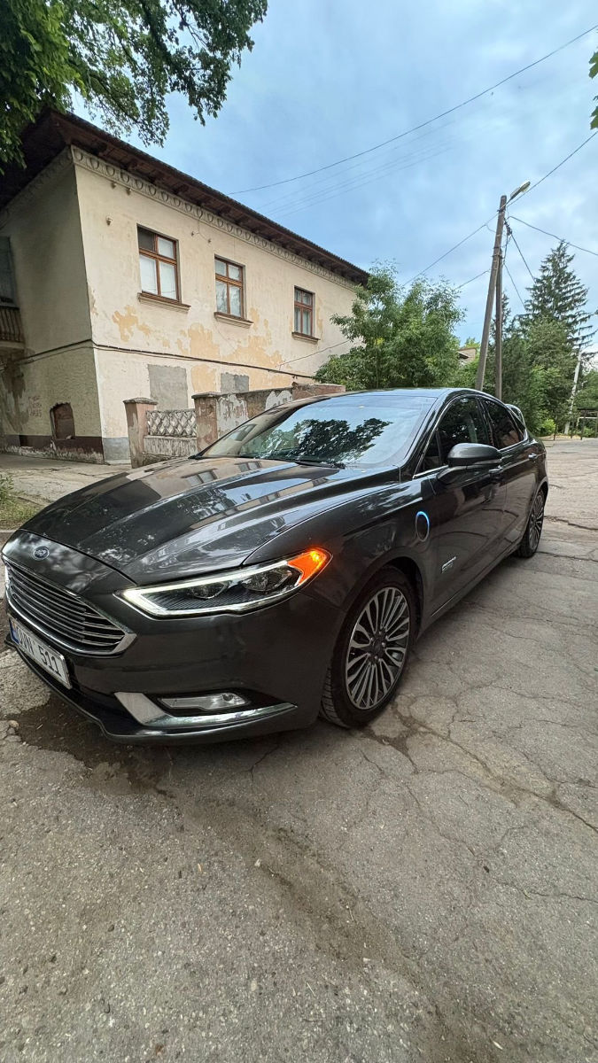Ford Fusion 2017