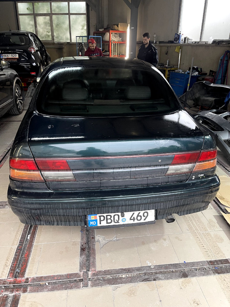 Nissan Maxima 1995