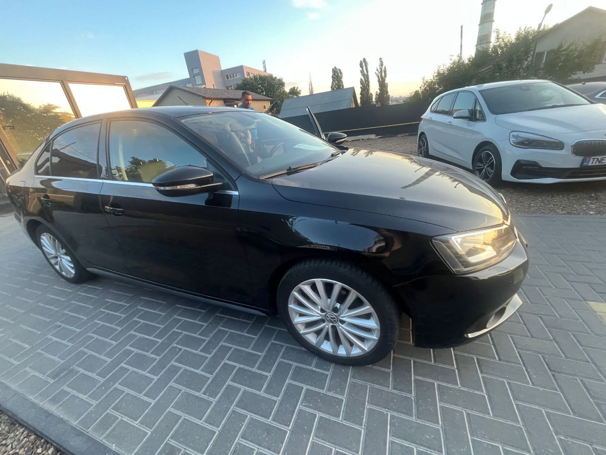 Volkswagen Jetta 2013