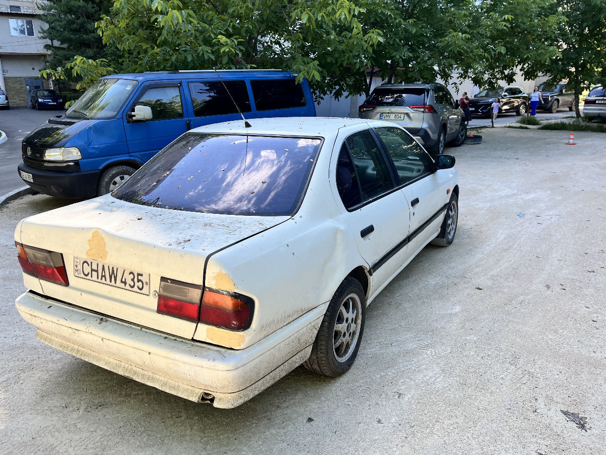 Nissan Primera 1995