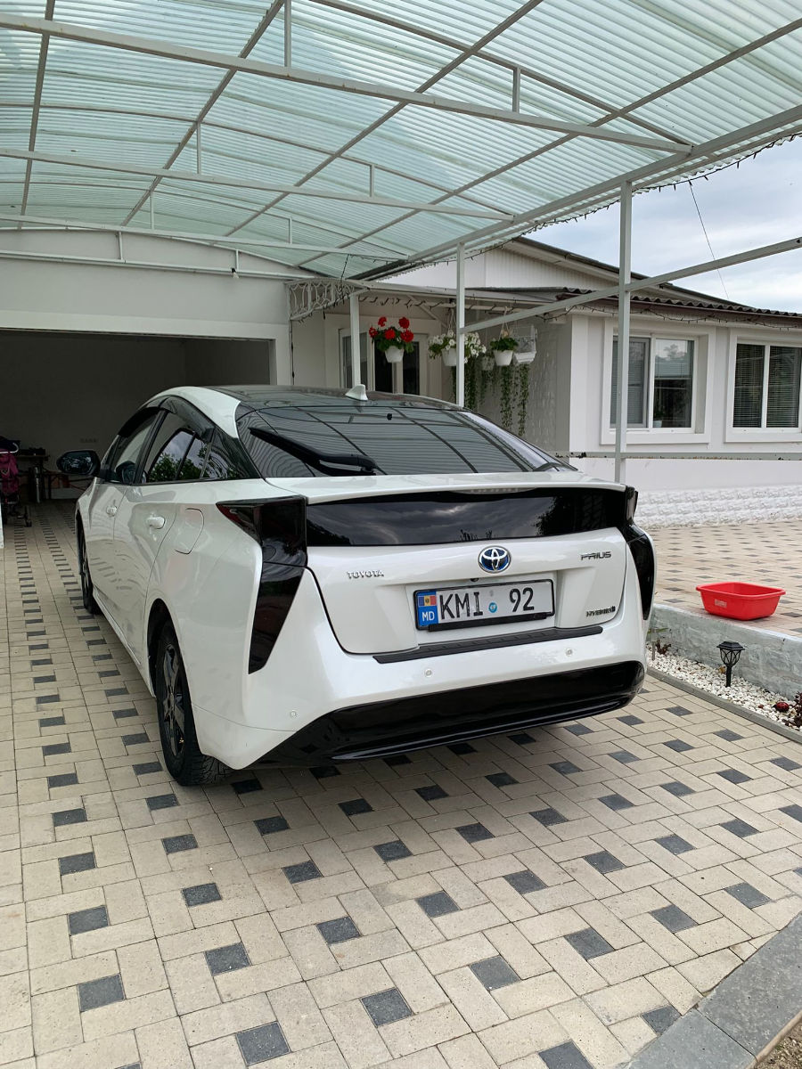 Toyota Prius 2016