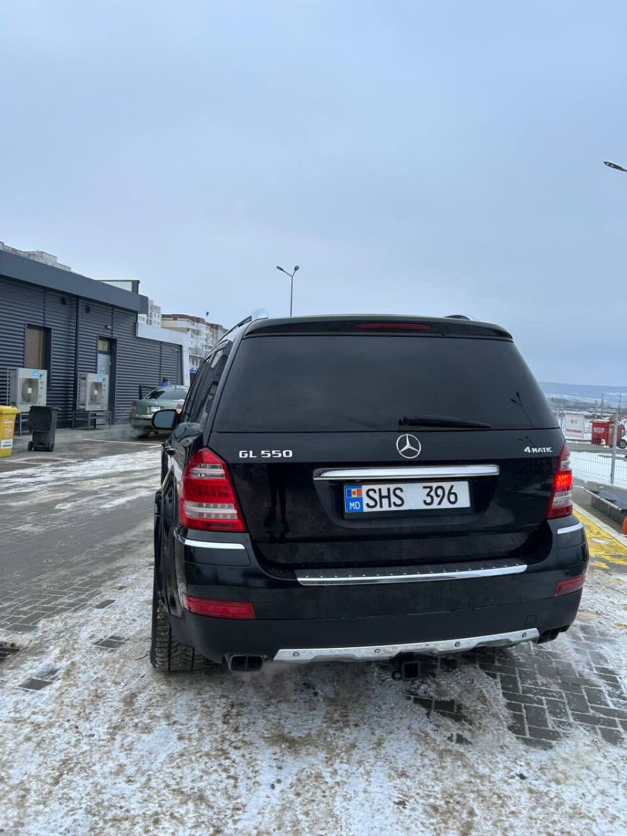 Mercedes GL-Class 2010