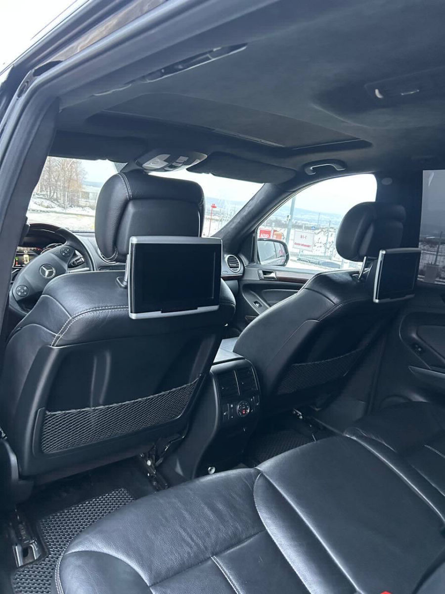 Mercedes GL-Class 2010