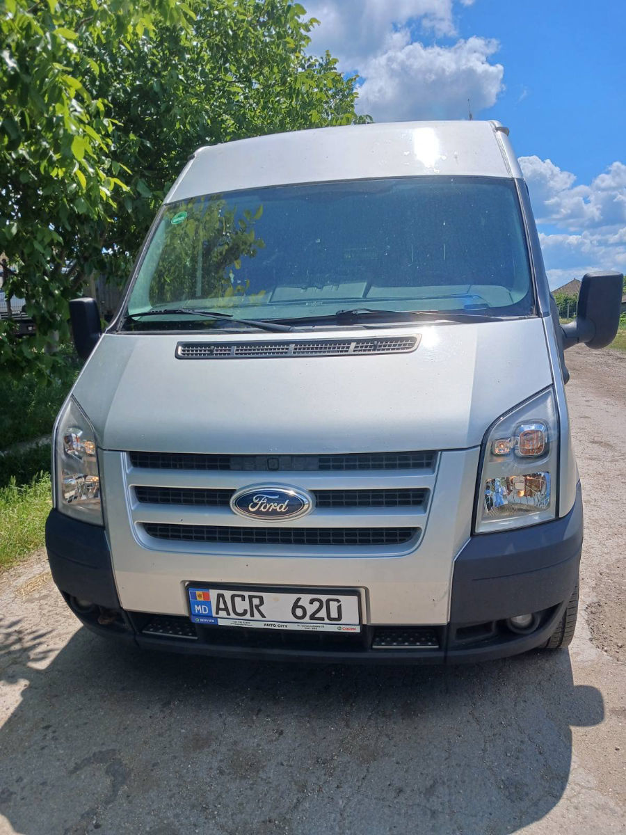 Ford Transit 2011