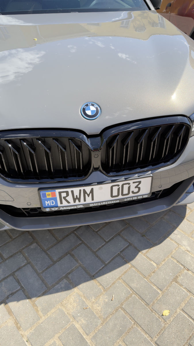BMW 5 Series 2023