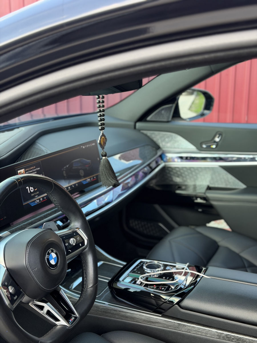 BMW 7 Series 2023