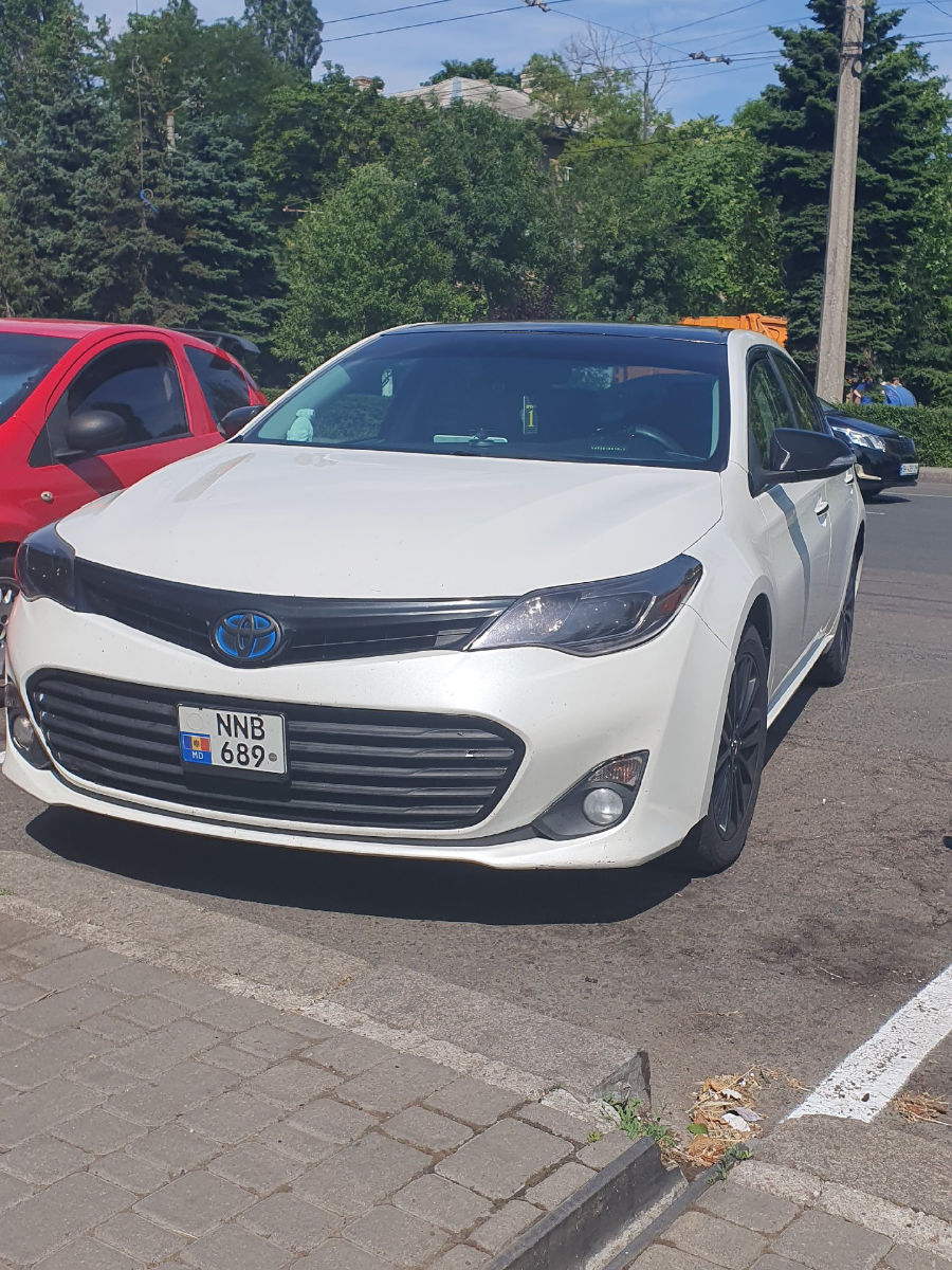 Toyota Avalon 2013