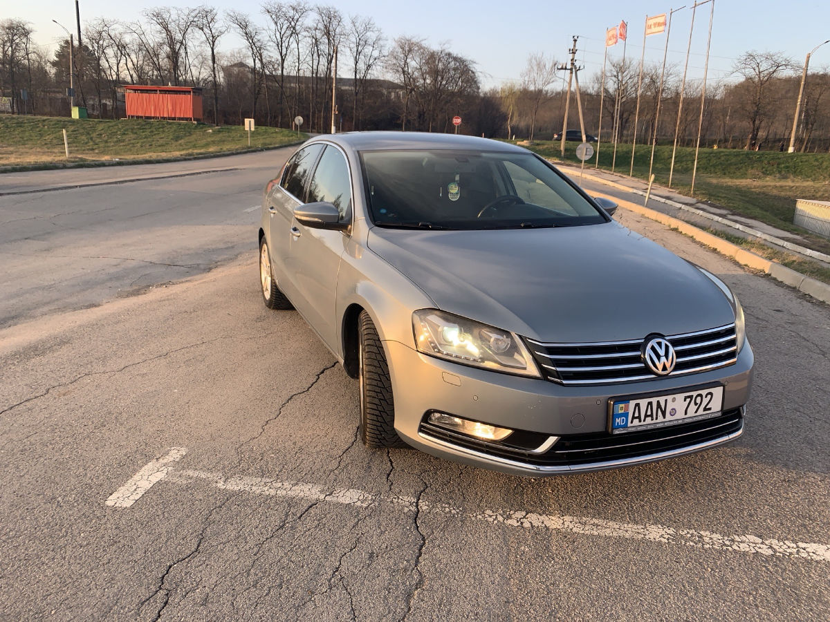 Volkswagen Passat 2012