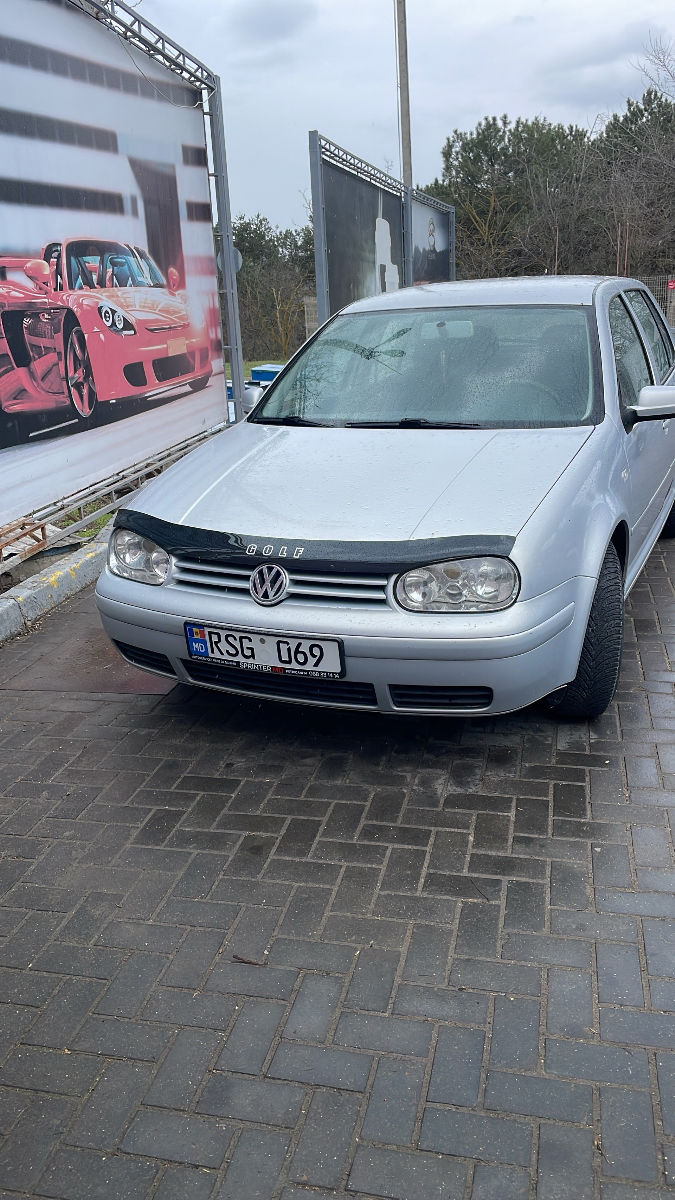 Volkswagen Golf 2000