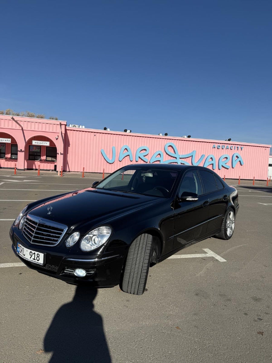 Mercedes E-Class 2009