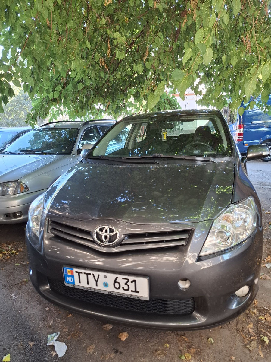 Toyota Auris 2010